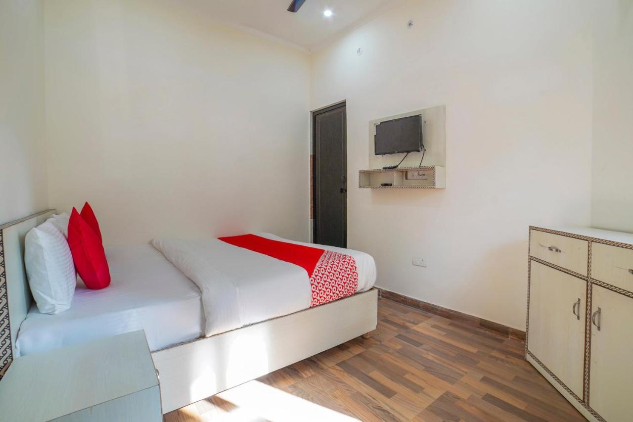 Oyo 67163 Anantham Residency Hotel Narendra Nagar Esterno foto