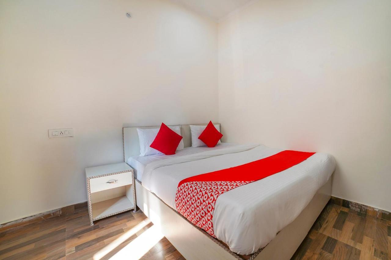 Oyo 67163 Anantham Residency Hotel Narendra Nagar Esterno foto